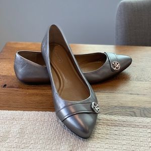 Silver Coach Flats